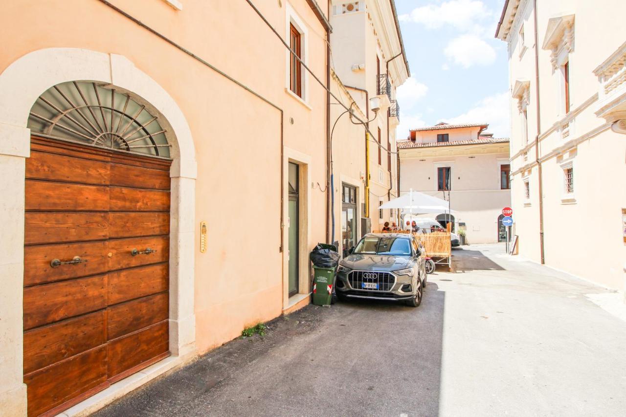 Al Maso In Centro B&B L'Aquila Exterior photo