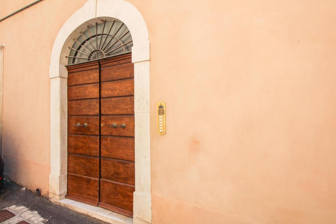 Al Maso In Centro B&B L'Aquila Exterior photo